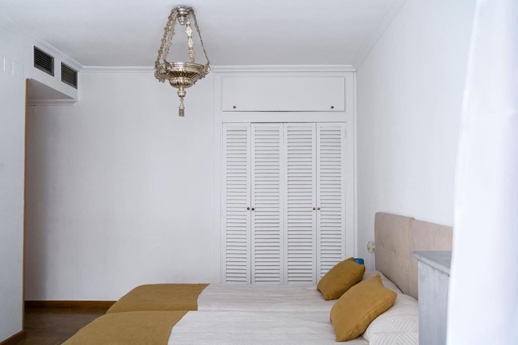 Amplio Apartamento Citycenter Cordoba Ngoại thất bức ảnh